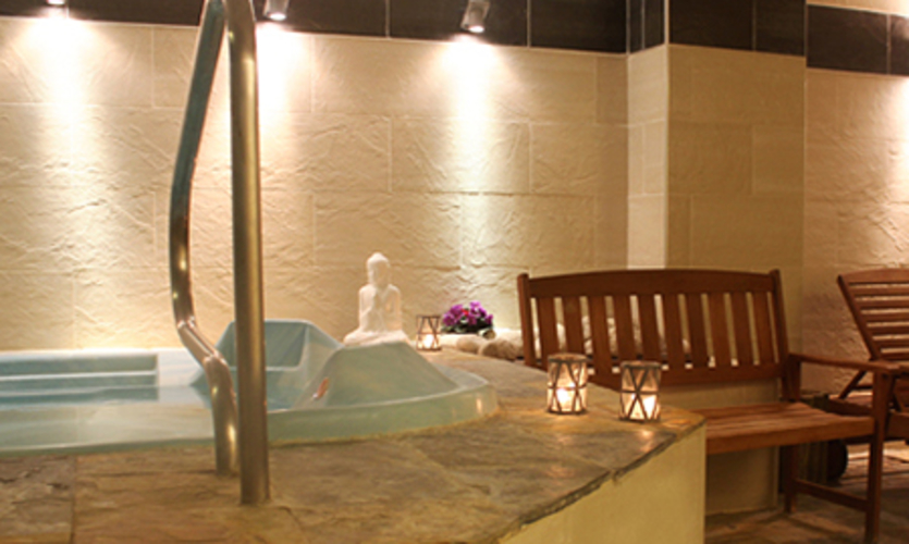 AR ROCA ESMERALDA & SPA